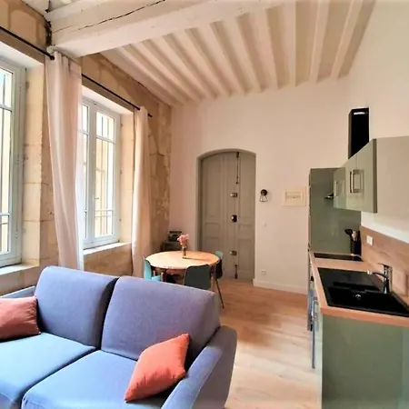 Appartement A Deux Pas De La Place Du Forum Arles Exterior photo