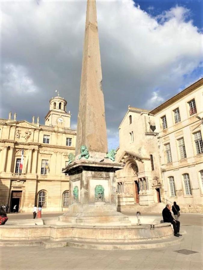 A Deux Pas De La Place Du Forum * Arles